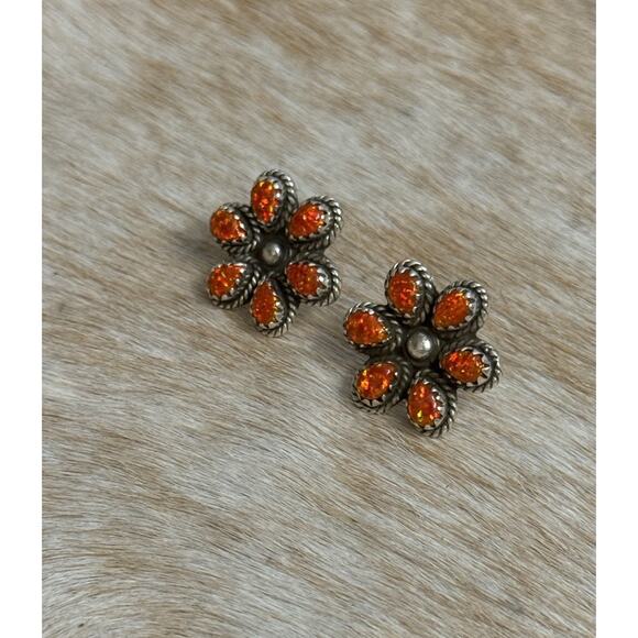 Native American Sterling Silver Orange Opal Flower Cluster Post Stud Earrings - Picture 11 of 13
